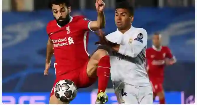 تسريبات: الاتحاد والقادسية يحسمان بقرار صعب انتقال صلاح وكاسميرو 