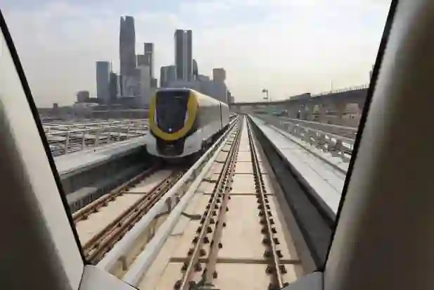 قرار هام من هيئة النقل لمستخدمي قطار الرياض على الخط الأصفر يوفر لهم خدمة خاصة جديدة وبنفس سعر التذكرة العادي 