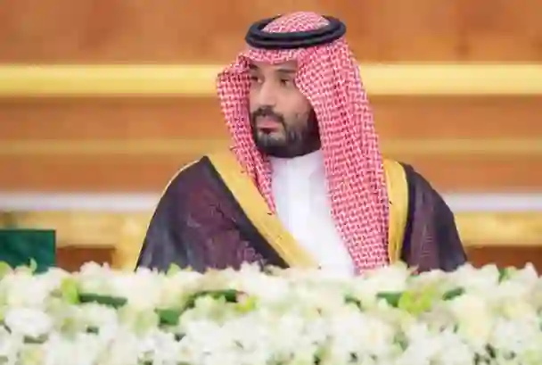 عاجل: قائمة دول الجوار التي شملها قرار مجلس الوزراء بإعفاء من يحمل اقامة او زيارة من رسوم المرافقين وموعد بداية تطبيق القرار
