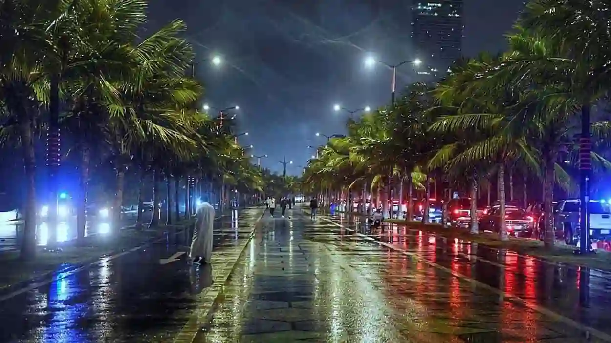 الحصيني يكشف عن موعد نهاية البرد هذا العام ويحذر من موجة صقيع قاسية في رمضان 1445 على الرياض وتبوك والمدينة المنورة ويبشر أهالي جدة 