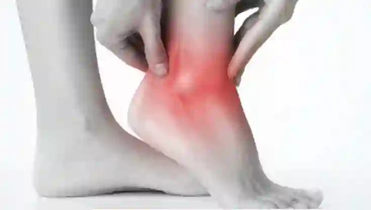 نصيحة هامة من وزارة الصحة لكل المعتمرين حتى نهاية رمضان من خطر يصيب العضلات والمفاصل أثناء الطواف والسعي 