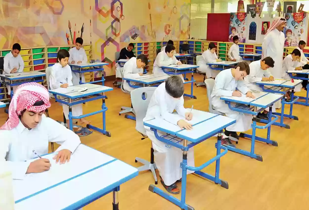 حقيقة تمديد إجازة عيد الفطر للطلاب والمعلمين في السعودية حتى هذا التاريخ بقرار من التعليم 