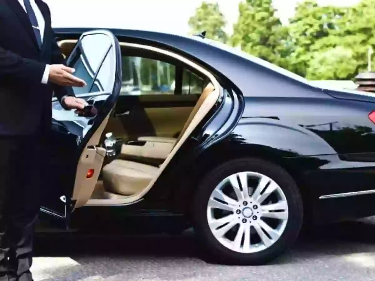 الجوازات السعودية تعلن عن شروط جديدة لاستقدام سائق خاص وتجديد إقامته 