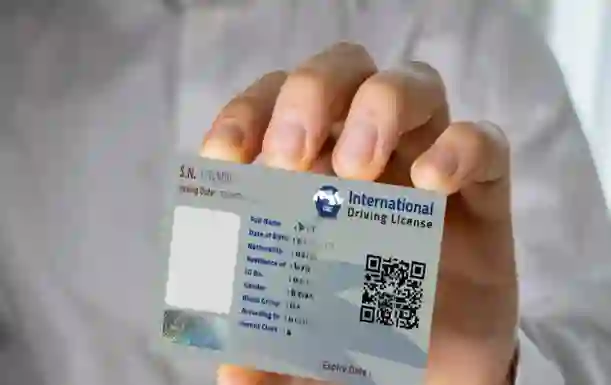 الادارة العامة للمرور تصدر قرارات جديدة حول رخصة القيادة الدولية في السعودية 2025