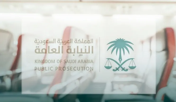 من اليوم عقوبة بالسجن والغرامة على كل راكب يقوم بهذا الخطأ الشائع على الرحلات الجوية في السعودية 