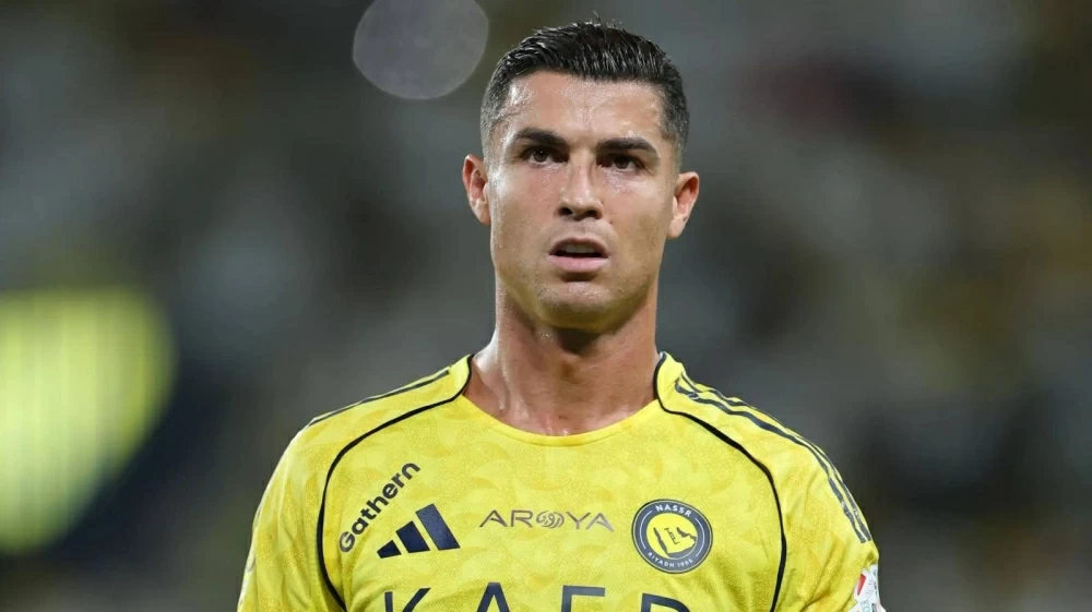 حصري.. تسريب ما قاله رونالدو حول صفقة انتقال بنزيما للهلال وسبب غضب إدارة النصر 