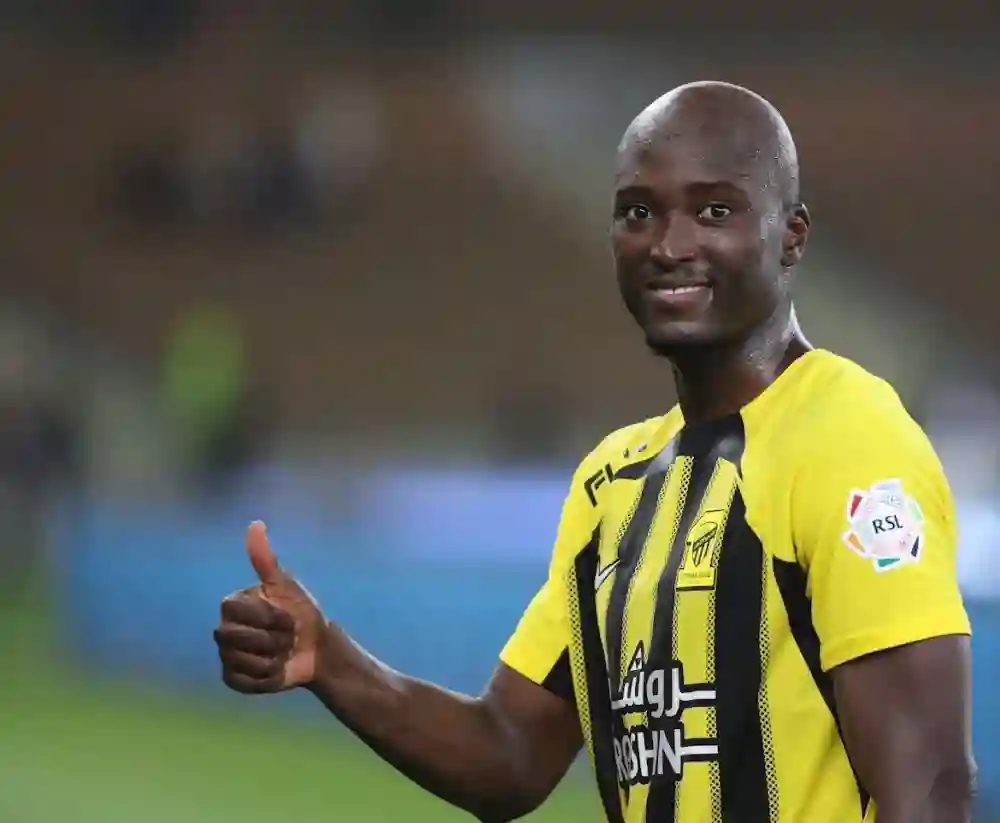 رغم الفوز على النصر.. نجم الفريق الأول يوجه ضربة ساحقة للمدرب بلان بهذا القرار 