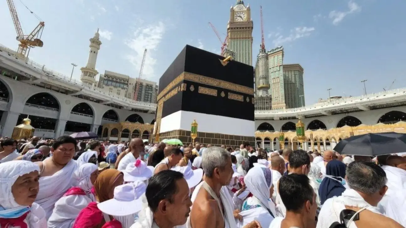 إعلان هام من البنك المركزي السعودي للحجاج حول صرف العملات والدفعات بواسطة بطاقات الائتمان من خارج السعودية وتسهيلات خاصة لحاملي بطاقة مدى 