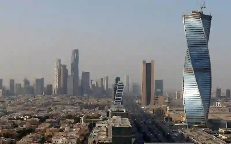 أحسن 5 مولات في الرياض تلاقي فيها كل البراندات مع تخفيضات وعروض طول السنة 