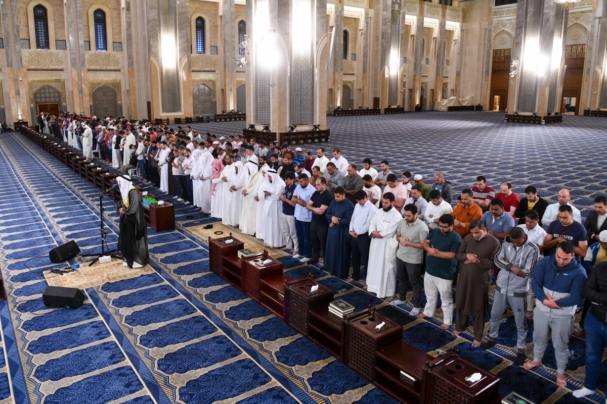 عاجل وحصري.. صلاة التراويح 20 دقيقة فقط 