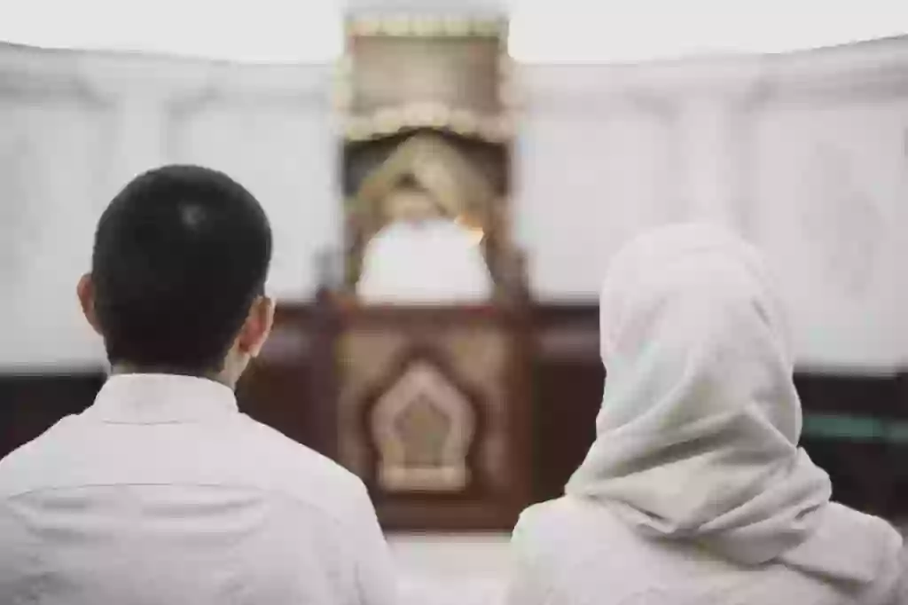 خبير يكشف عن ما يفعله السلف بين الأزواج في السعودية 