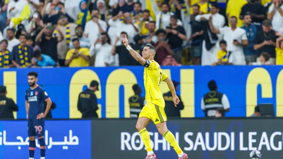 هذا هو العقبة الوحيدة أمام رونالدو لتحقيق المجد الذي لن يتكرر في تاريخ الدوري السعودي 