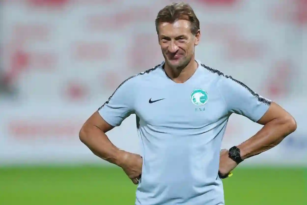 عاجل: رينارد يعلن القطيعة مع لاعبي الهلال ويتخلص من كل هؤلاء النجوم في قائمة الاخضر 