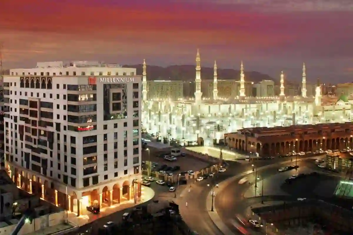افتتاح فندق جديد في المدينة المنورة يقدم خدمات لأول مرة تثير الجدل والكشف عن اسمه وعنوانه 
