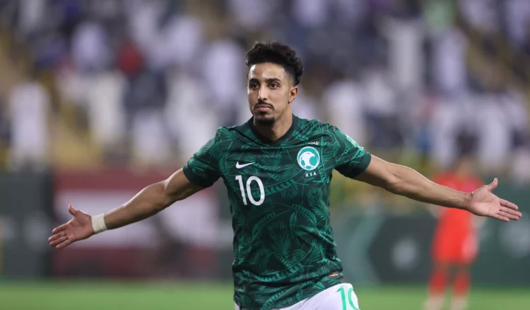 سالم الدوسري خارج معسكر المنتخب رسمياً وتسريبات تكشف السبب الحقيقي 