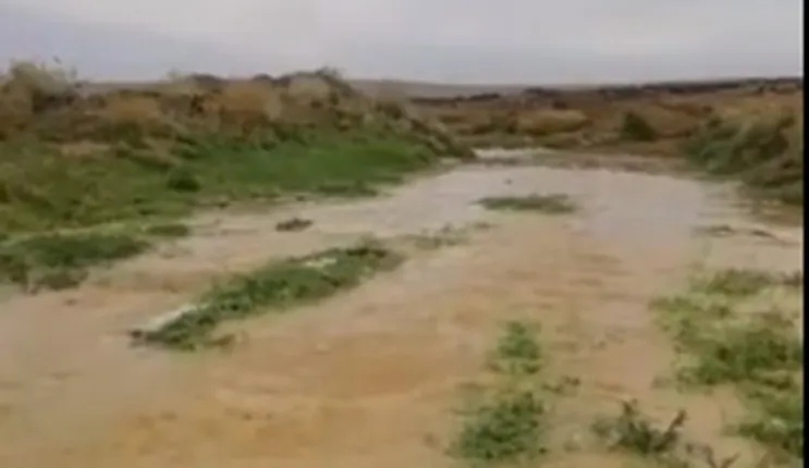 فيديو السيول تجري أنهاراً في الرياض 