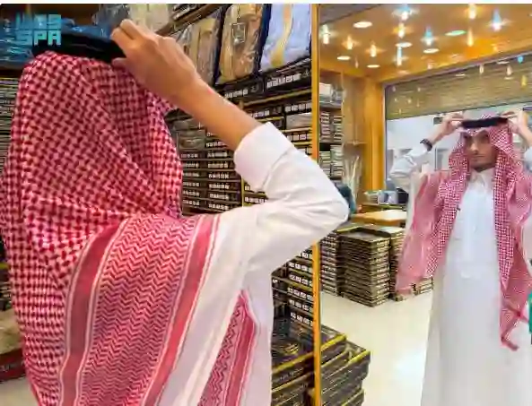 عاجل من اسواق الرياض.. اكثر سلعة يشتريها المواطنون والمقيمين في الرياض قبل عيد الفطر ليست حلويات ولا كعك لكن شي لا يخطر على بال 