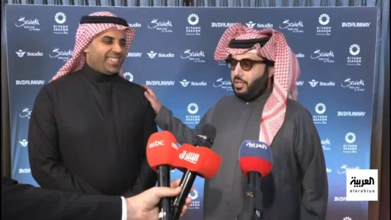 فيديو طائرات الخطوط السعودية في قلب البوليفارد تتحول لمطاعم وكافيهات فخمة 