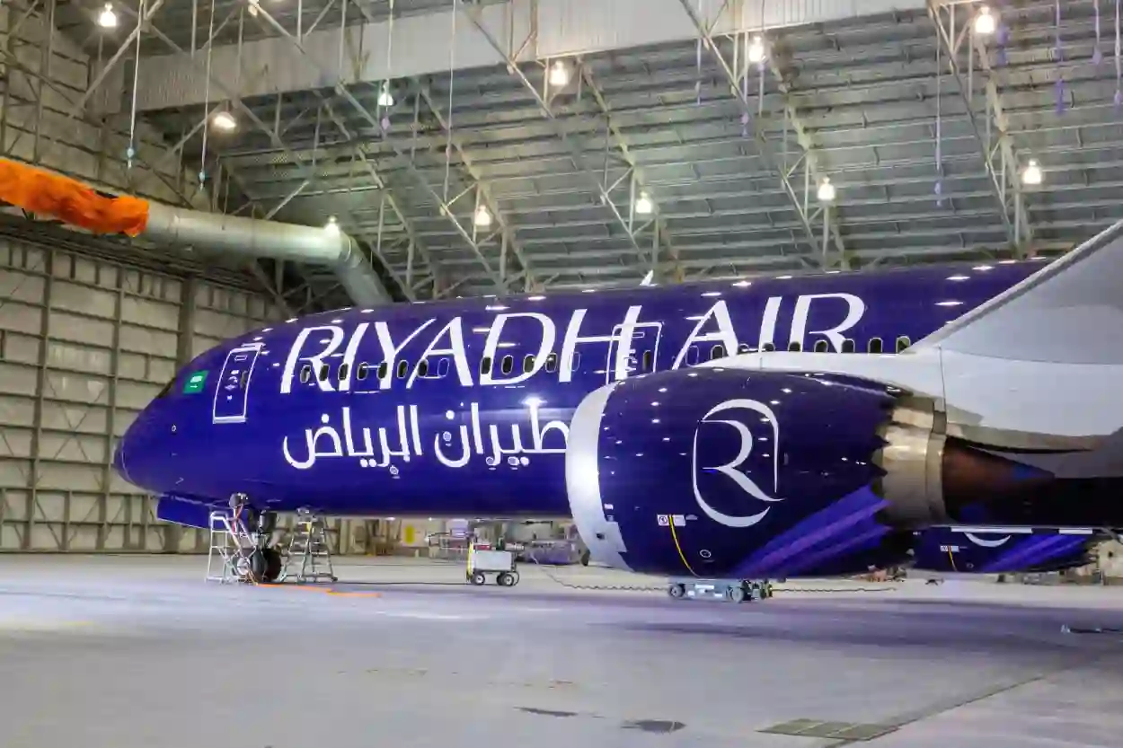 الوظائف الشاغرة في طيران الرياض والرواتب والبدلات التي يحصل عليها الموظف وهنا طريقة التقديم من الرابط الرسمي 