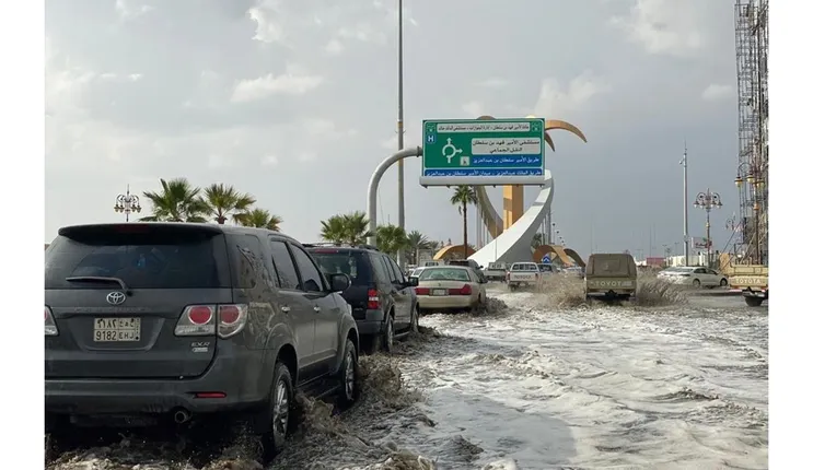 تحذيرات عاجلة من الدفاع المدني لسكان الرياض وهذه المناطق حولها 
