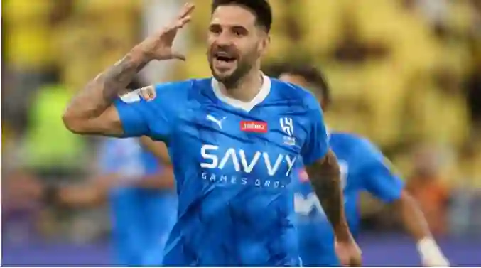 السعودية تمنح نجم الهلال بيتروفيتش لقب جديد يثير غضب كرستيانو رونالدو