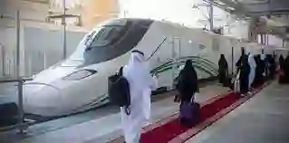 4 نصائح للحصول على أفضل تجربة سفر على متن قطار الحرمين السريع 