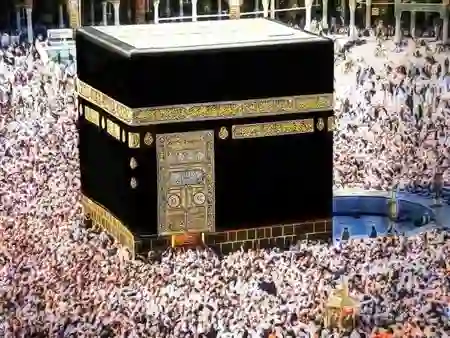 قرارات عاجلة من السديس حول مقام إبراهيم وأستار الكعبة 