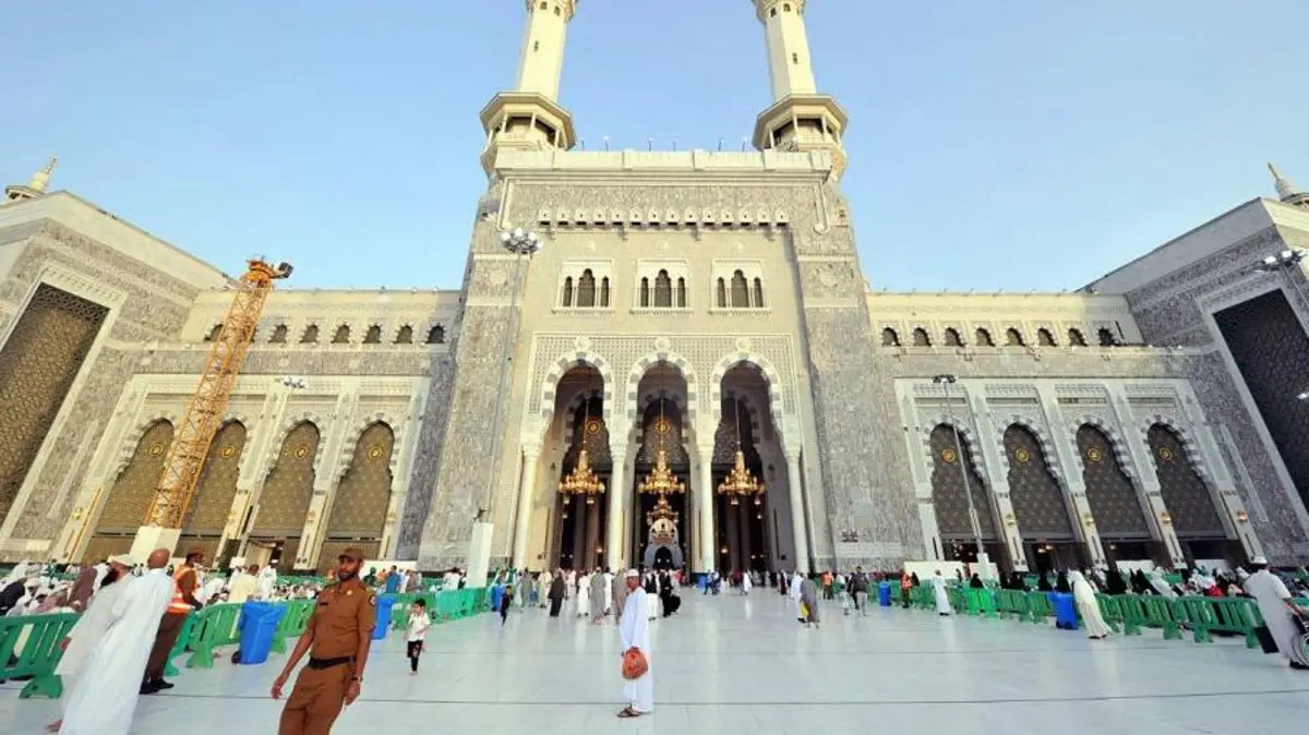 طريقة معرفة اماكن الابواب الرئيسية للمسجد الحرام من بعيد وبدون تعب ولا سؤال 