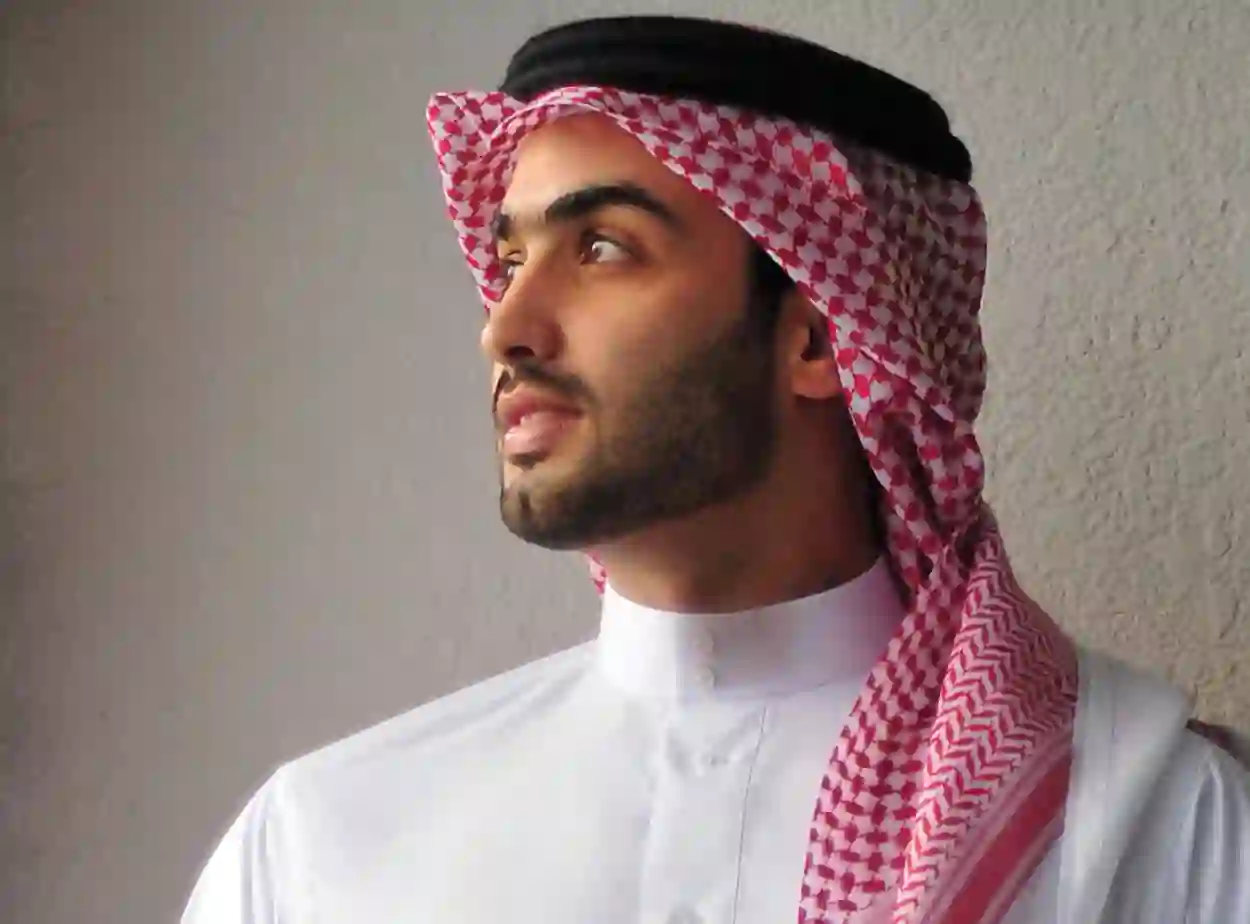 بالصور: طريقة لبس العقال المقصب وأكثر مناطق السعودية التي ينتشر فيها العقال المقصب 1445 وما هي المواد التي يصنع منها؟ 