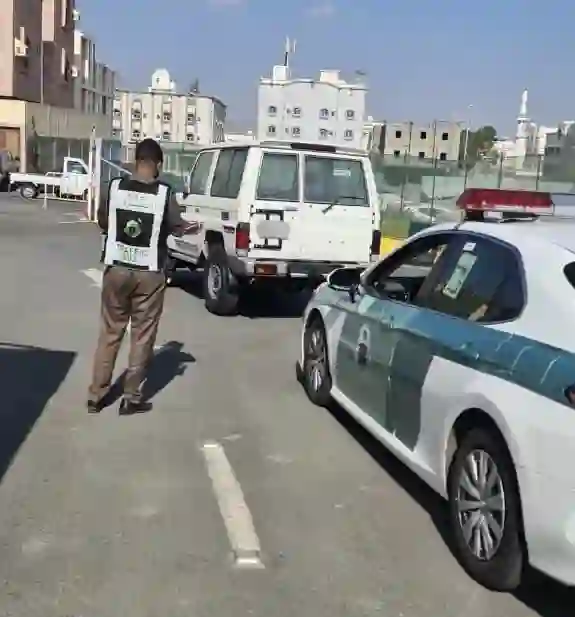 المرور السعودي يعلن رسمياً بدء حملة واسعة في الرياض وجدة ومكة والمدينة لتعب وحجز هذا النوع من المركبات 