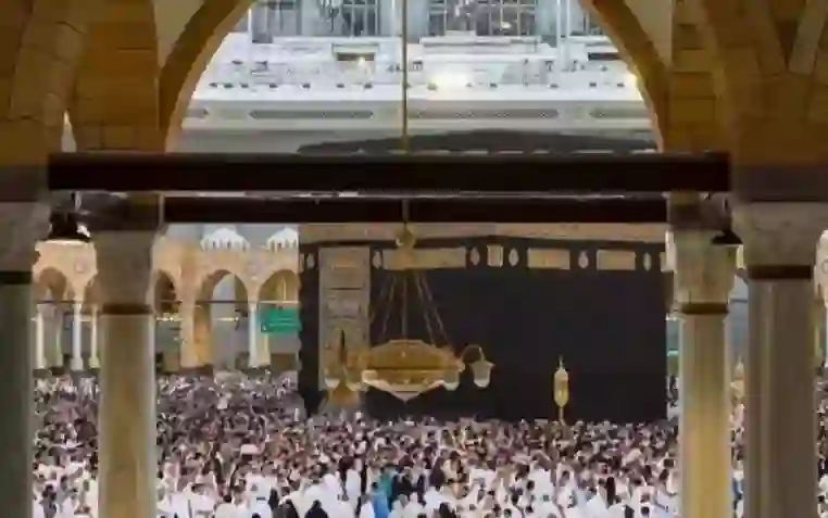 رسمياً: السعودية تعلن عن نوع تأشيرة مجاني يسمح لحامليه أداء العمرة وزيارة المسجد النبوي مجاناً في أي وقت 