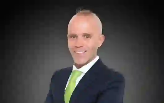 عاجل .. السعودية تبدأ اجراءات تعويض المسافرين الذين تم الغاء او تأجيل رحلاتهم بسبب اغلاق المجال الجوي 