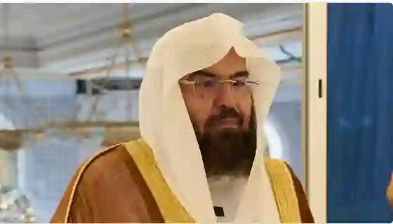 السعودية: قرارات من السديس تغير شكل صلاة الجمعة طوال شهر ذو الحجة 