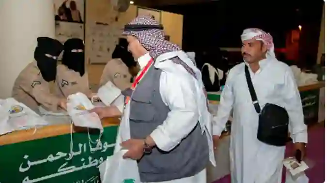 هذا ما فعله حرس الحدود في السعودية مع حجاج الأردن فور وصولهم لأراضي المملكة 
