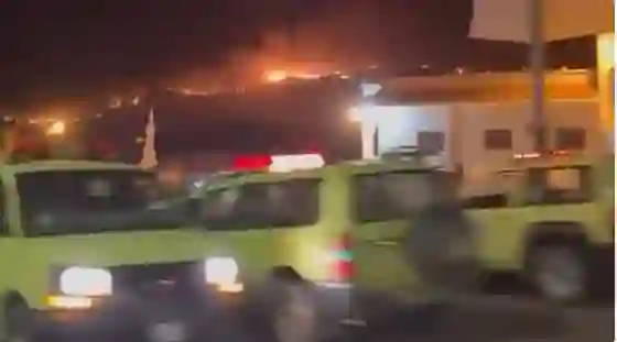 استنفار كبير في الطايف لمحاولة اخماد حريق كبير ينتشر بسرعة في هذه المناطق 